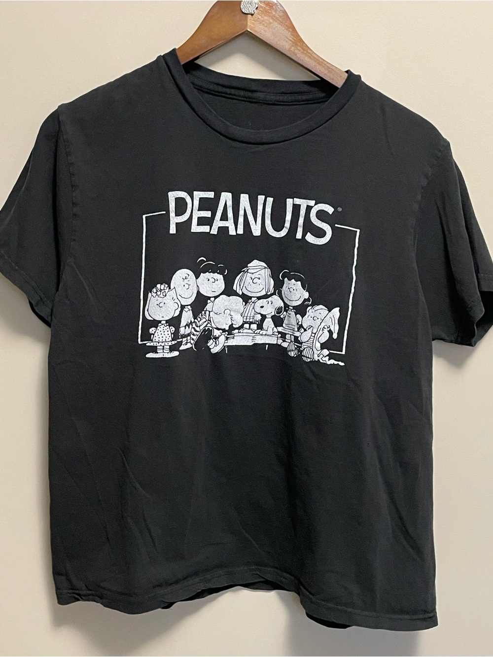 Peanuts Charlie Brown Black Tee Women’s Large